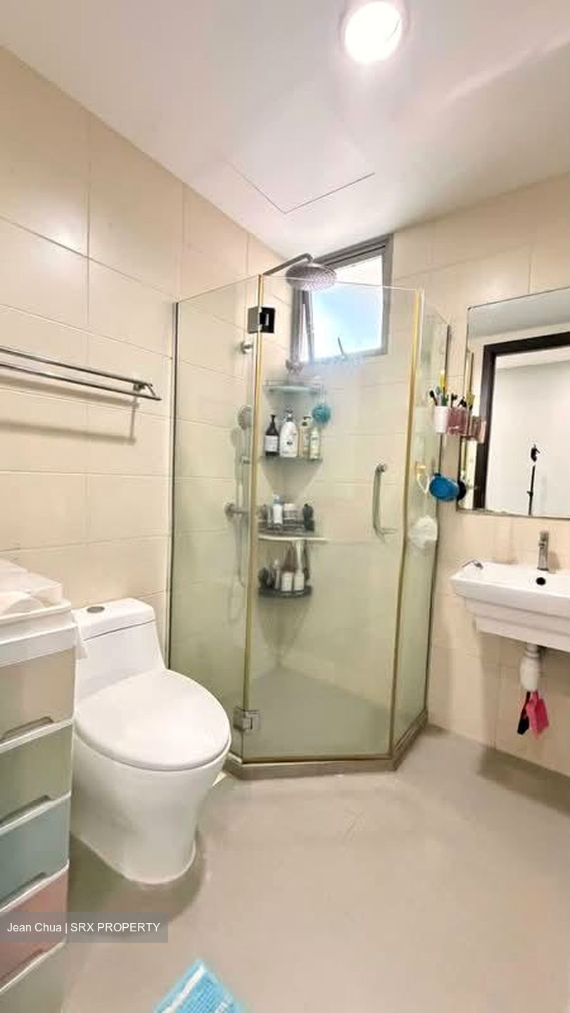 Whitewater (D18), Condominium #580741631